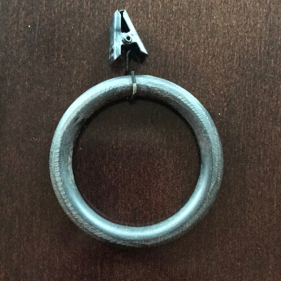 Pottery Barn Cast Iron Black Curtain Clip - Large - Picture 2 of 4